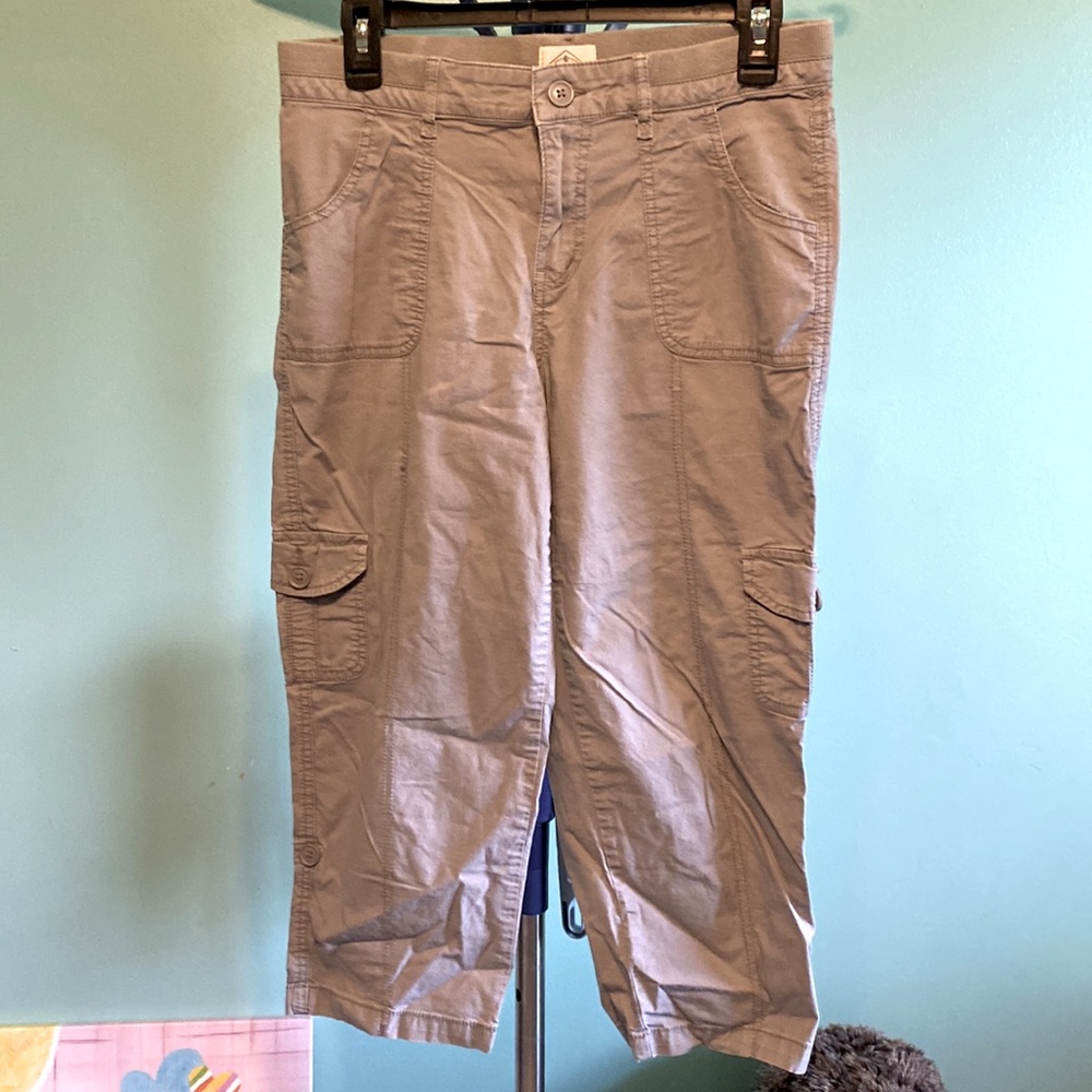 Women’s St John’s Bay Size 6 Cropped Cargo Pants Gray EUC